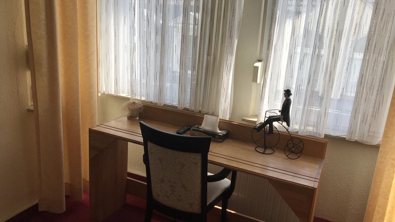 Hotel-Nachtwaechter Unna Ngoại thất bức ảnh