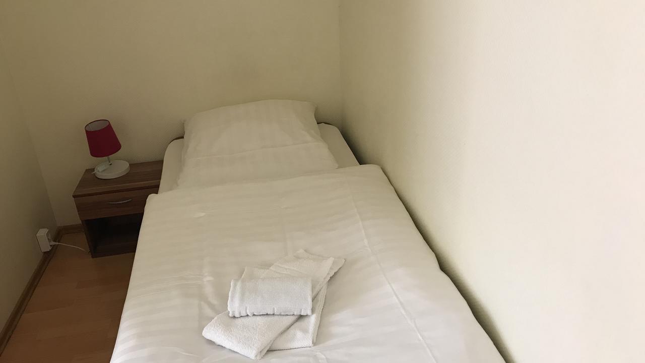 Hotel-Nachtwaechter Unna Ngoại thất bức ảnh