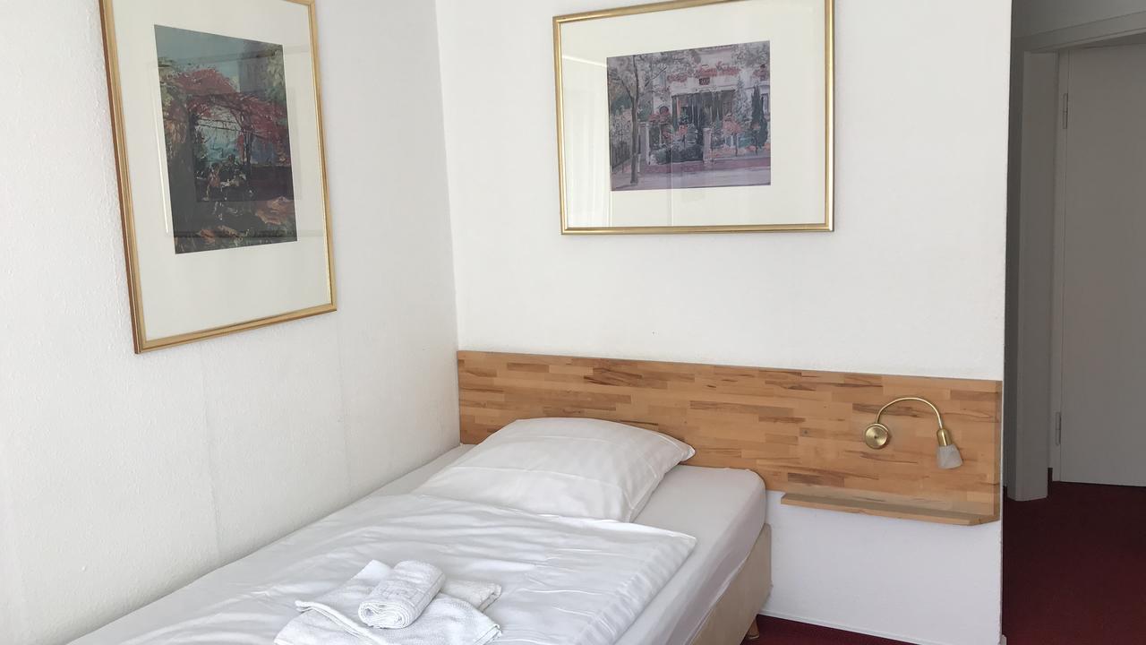 Hotel-Nachtwaechter Unna Ngoại thất bức ảnh
